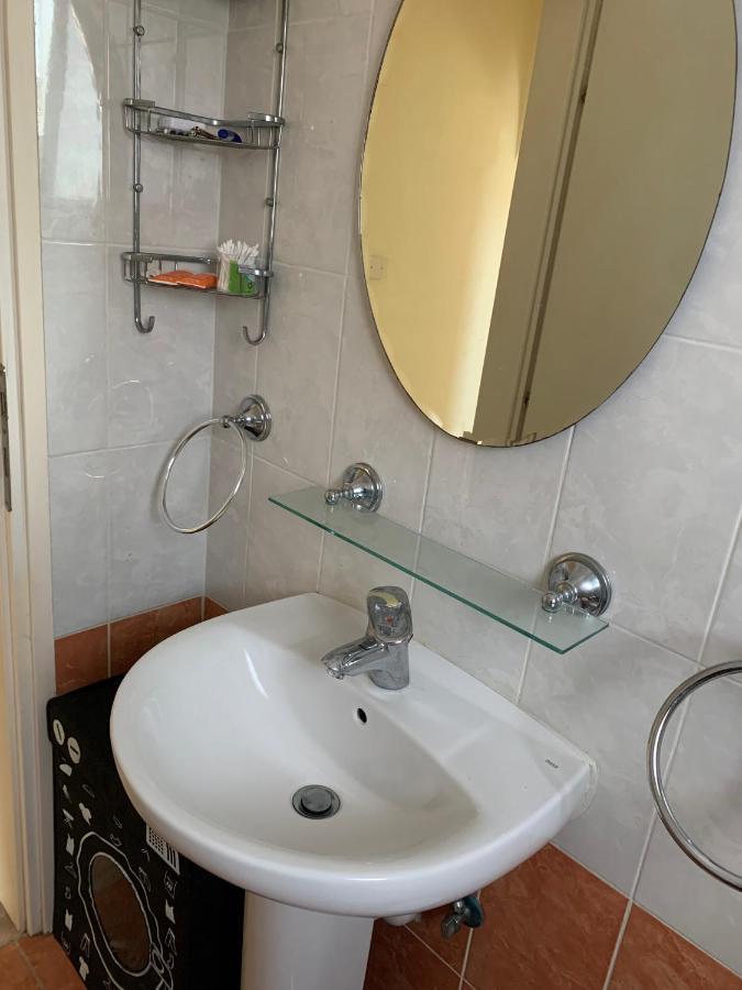 Appartement Limnos Gardens Пафос Екстериор снимка