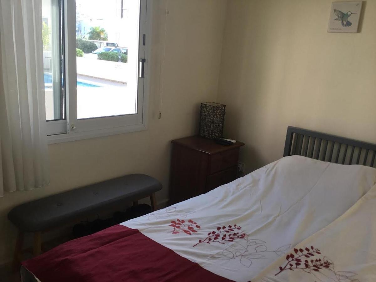 Appartement Limnos Gardens Пафос Екстериор снимка