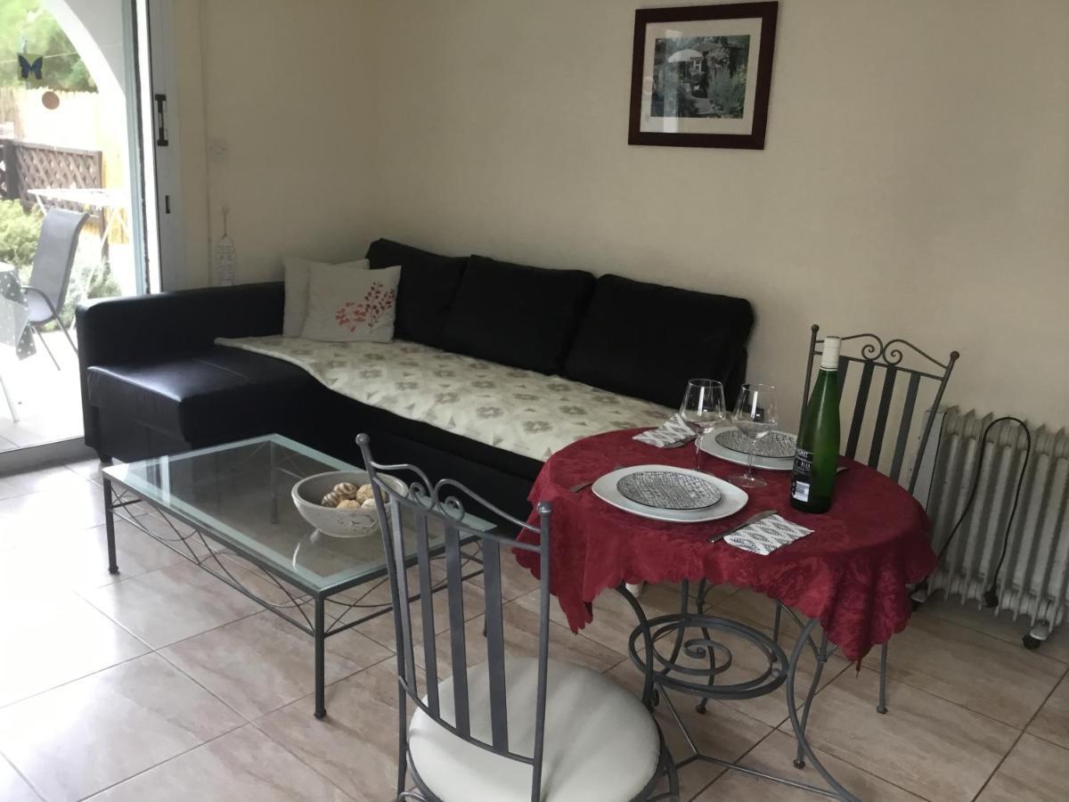Appartement Limnos Gardens Пафос Екстериор снимка